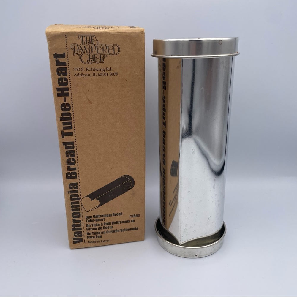 Pampered Chef Bread Tube Heart Shaped #1560. Vintage!